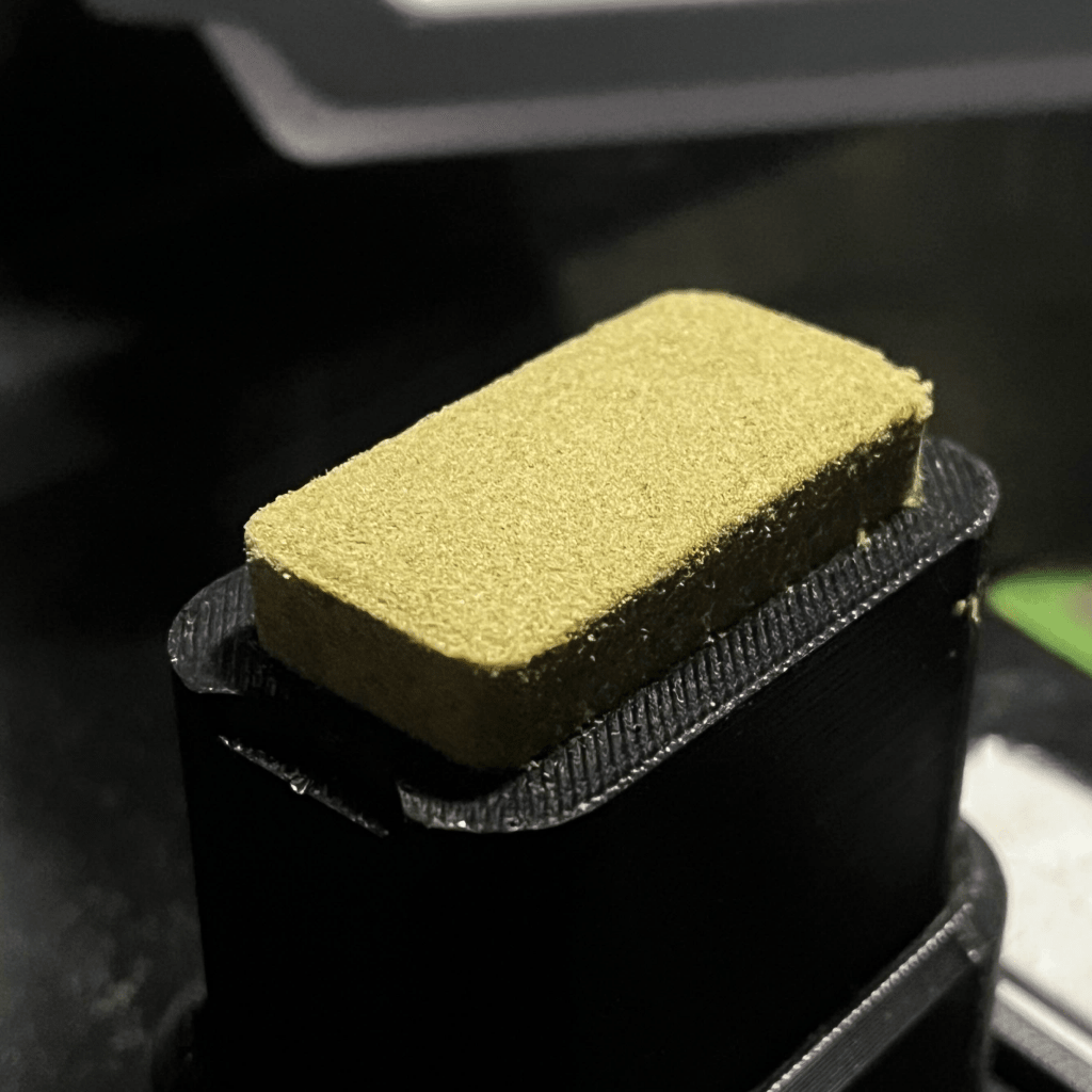 The Brickmaster - Kief & Herb Pollen Press - Undergrow